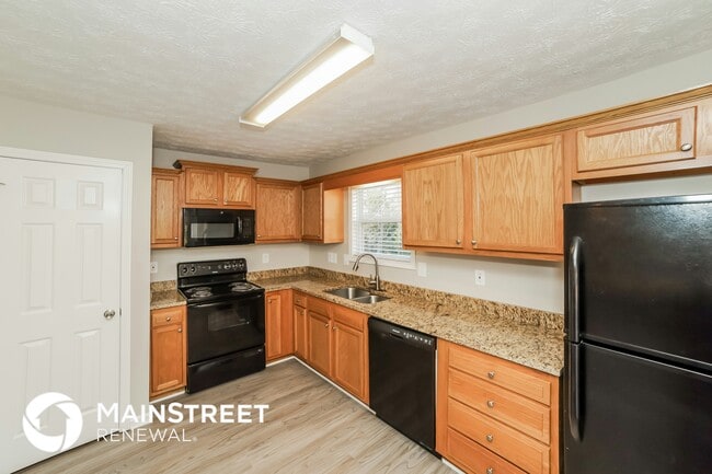Photo - 15 Brookhaven Way