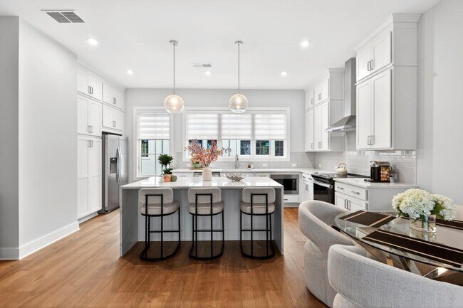 Photo - 2641 Mackintosh Ct