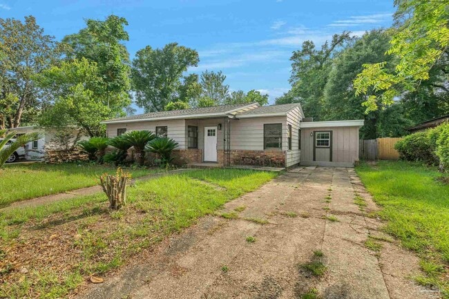 3211 Torres Ave