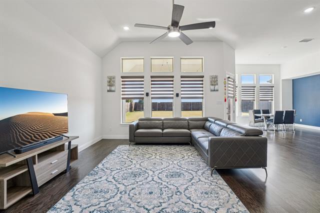 Photo - 17220 Eastbrook Dr