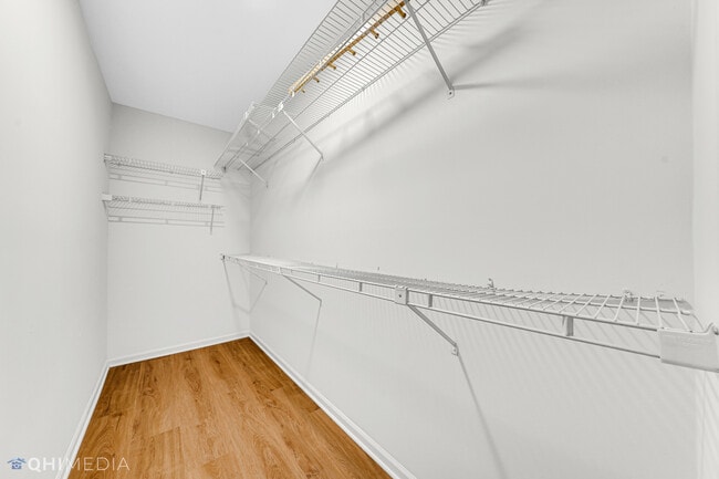 Photo - 917 Knottingham Dr Unit 1A