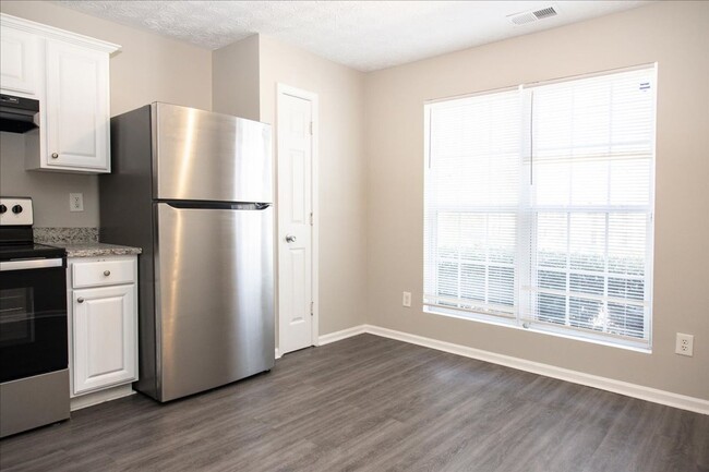 Photo - Newly Renovated 3/2 Townhome in Quiet Decatur Neighborhood!