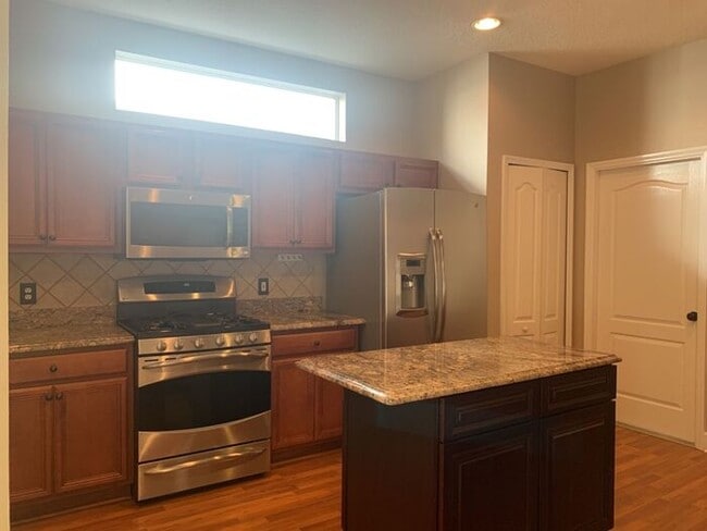 Photo - WESTCHASE - THE VINEYARDS