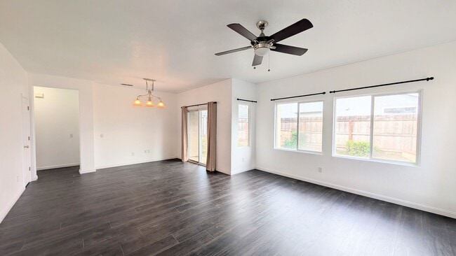 Photo - Very cute Single Story Single Family in Elk Grove