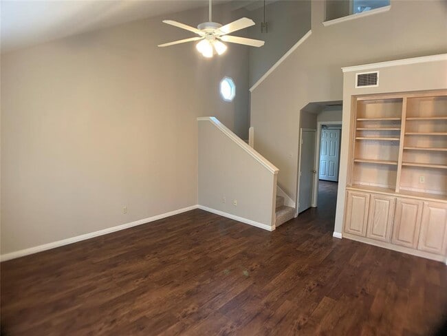 Photo - 2509 Riddle Rd