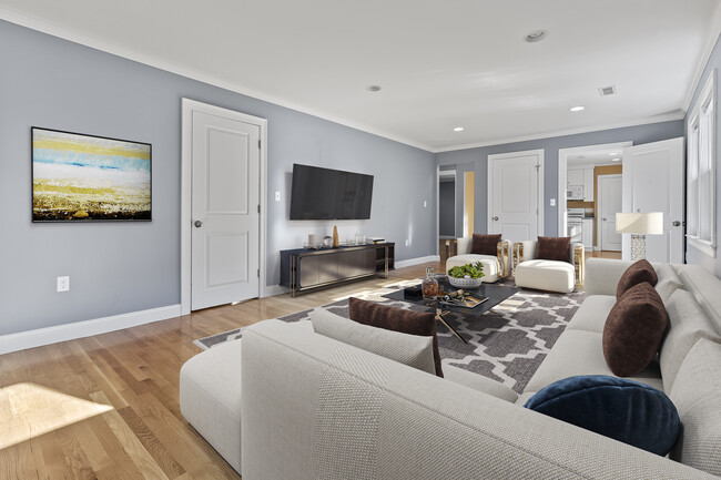 45 S Waverly St Unit 2