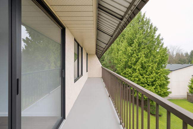 Building Photo - Blue Ridge