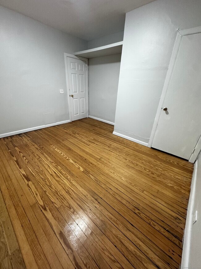 Photo - 315 Garfield Ave