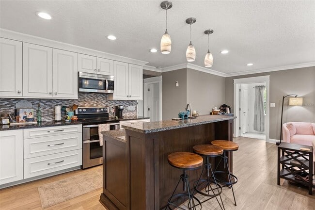 Photo - 2120 Murdock Blvd