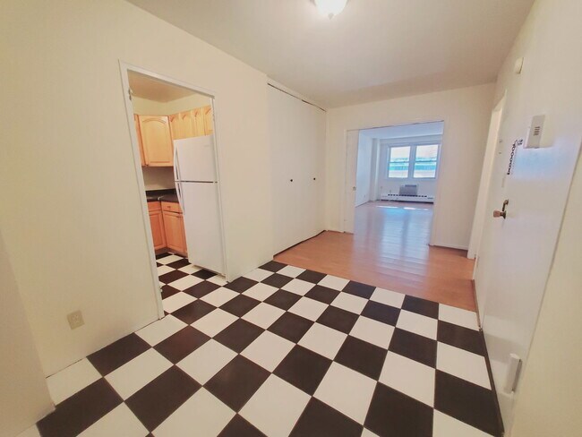 Photo - 444 Bedford St Unidad B