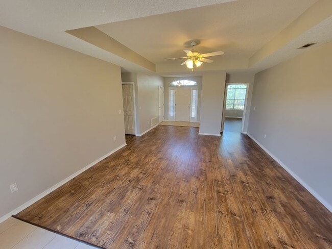 Photo - 1010 S Liberty Dr