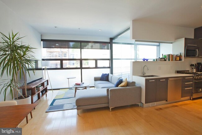 Building Photo - 2250 11th St NW Unit 105