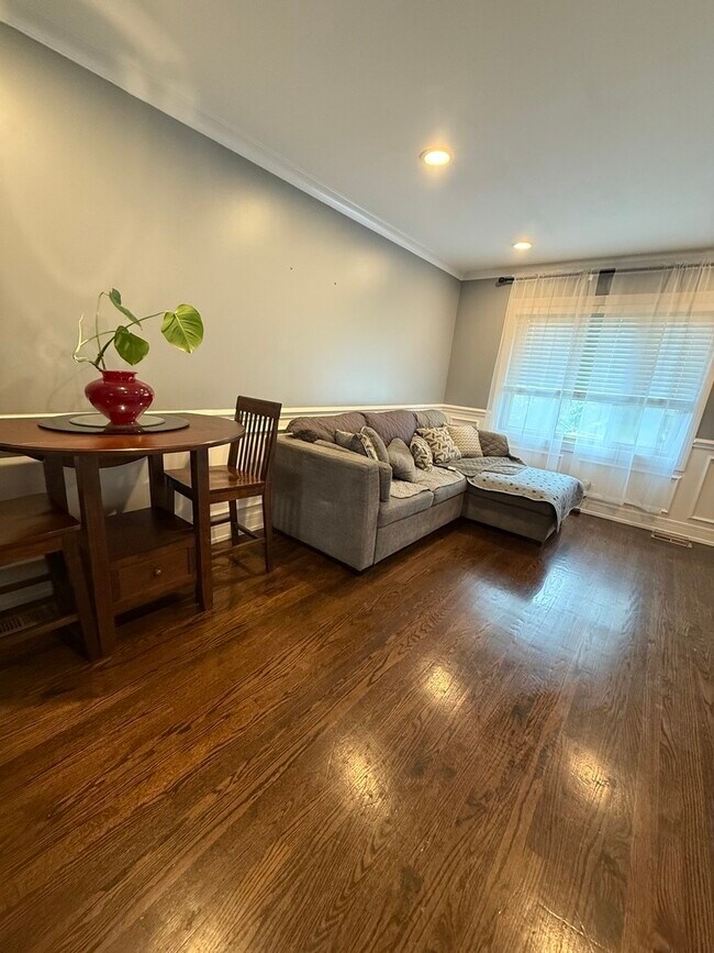 Photo - 6415 S Lorel Ave Casa