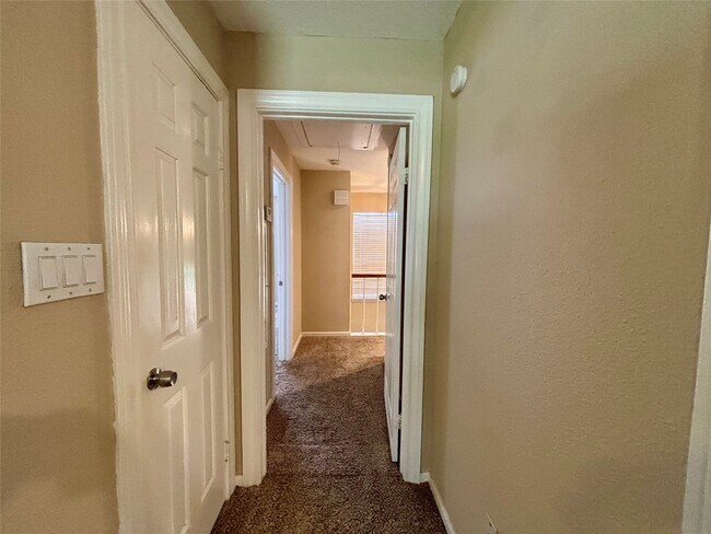 Photo - 4128 Childress St