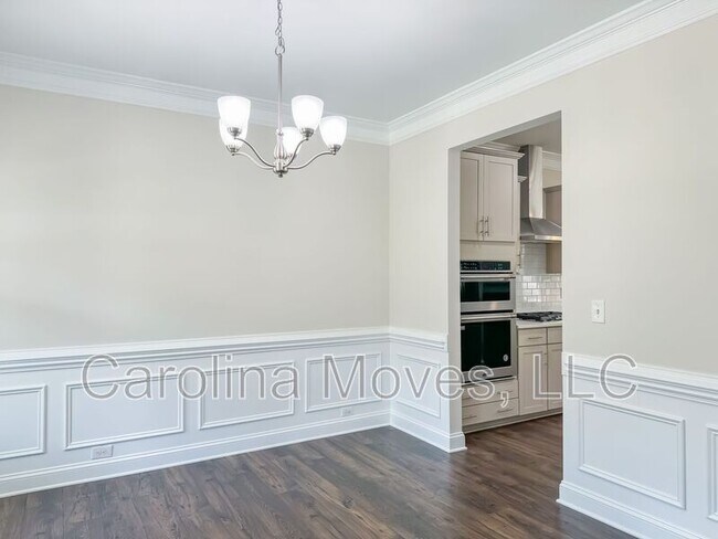 Photo - 174 Pelham Glen Wy.