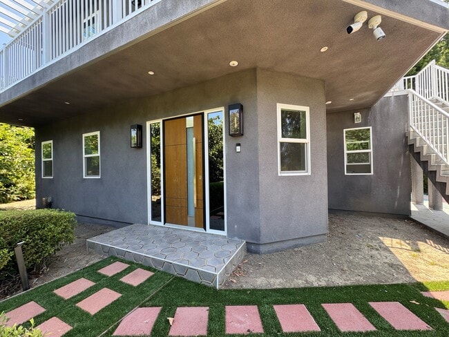 Photo - 18320 Ingomar St Unit 18320 Ingomar St #1