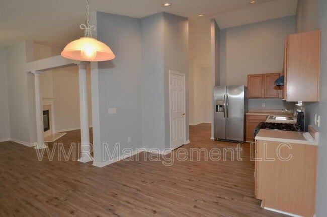 Photo - 2011 Oakbriar Cir
