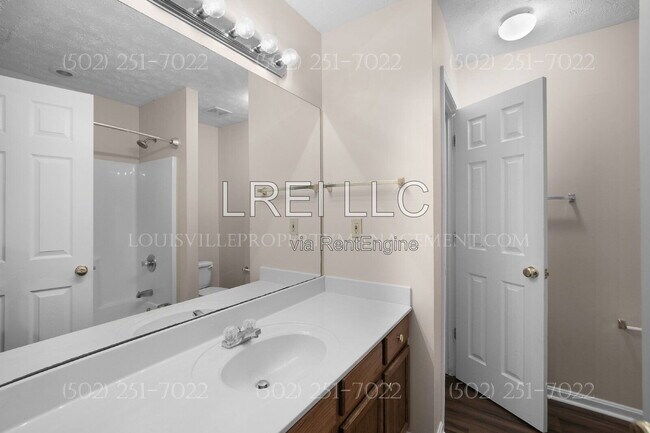 Photo - 5112 Middlesex Dr