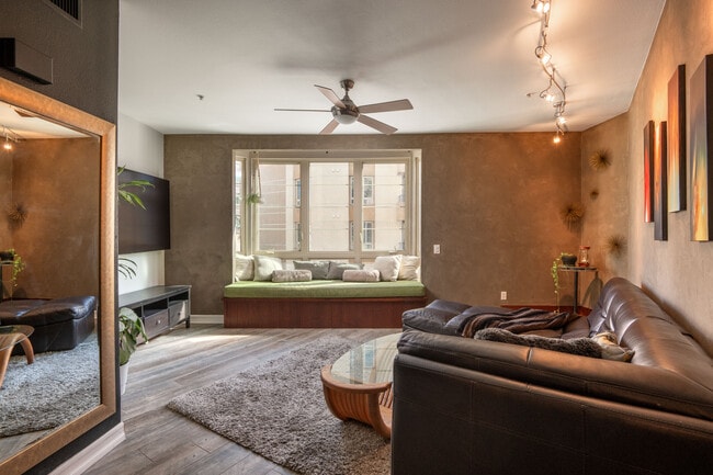 Photo - 1400 Broadway Unit 1402