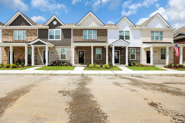 Building Photo - 719 Ashbrook Dr