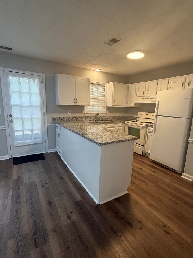 Photo - 4363 Redgate Rd