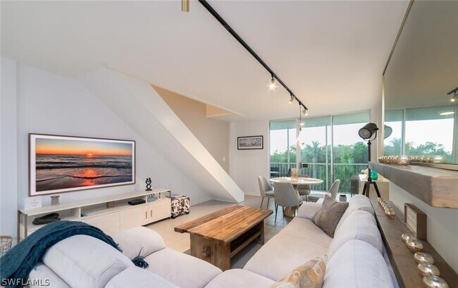 5 Bluebill Ave Unit 305/405