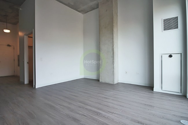 Photo - 730 N Morgan St Unit 1114