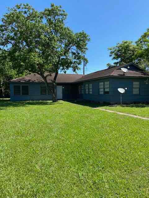 Building Photo - 1738-1740 W 9th St Rental