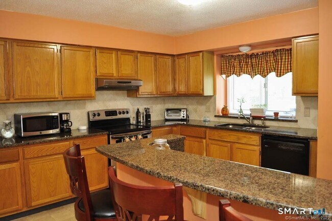 605 Sandstone Dr Unit 605