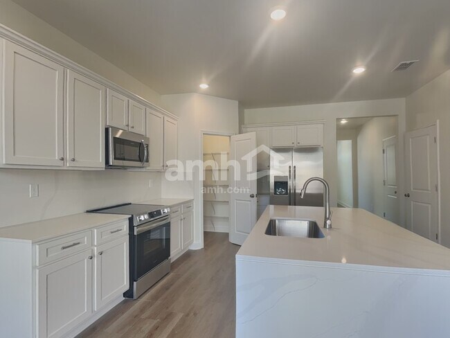 Photo - 3524 Shane Hill Rd SW