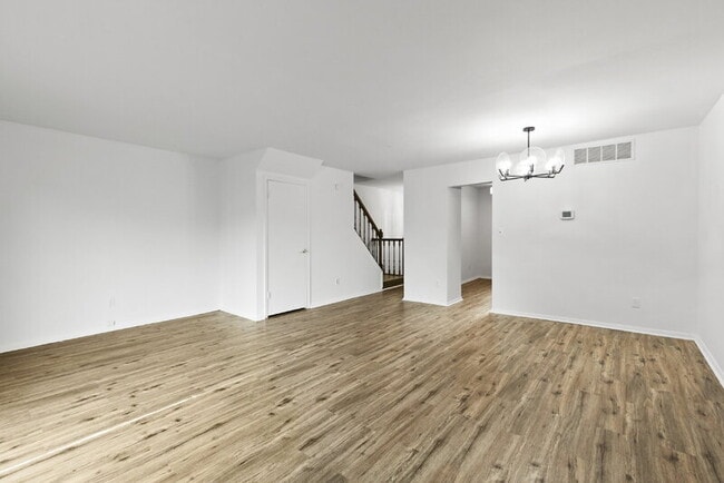 59 Stoneway Pl