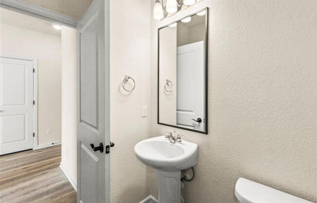 Photo - 100 Stone Fork Ln