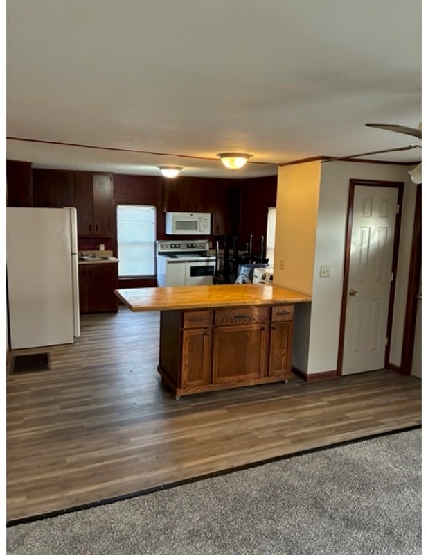 Photo - 1030 W 14th Ave