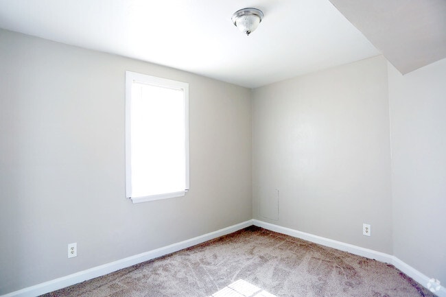 Dining Room- 1 B/R