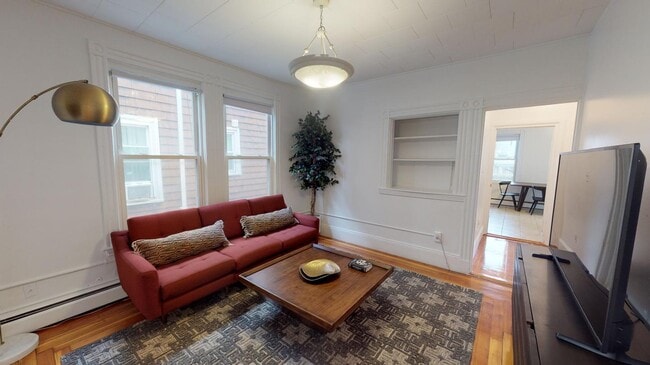 Photo - 6 Roseclair St