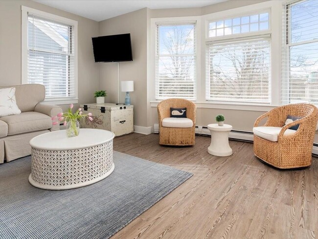 Photo - 20-24 Perry St Unidad C