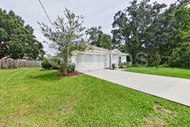 Photo - 21 Philmont Ln
