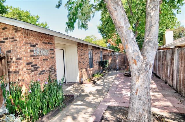 Photo - 1814 Randolph Dr Townhome