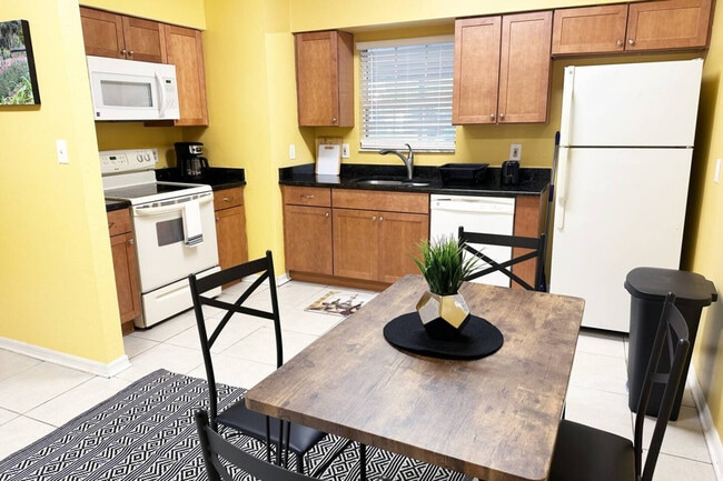 Photo - 408 NW 5th Ave Unidad ID1359111P