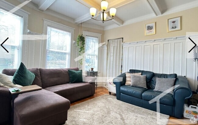 Building Photo - High-End Appliances, In Unit Washer and Dr... Rental