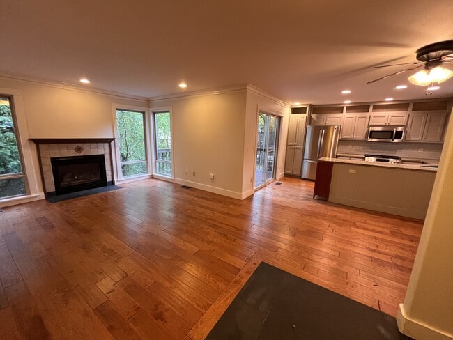 Photo - 243 S Palatine Hill Rd