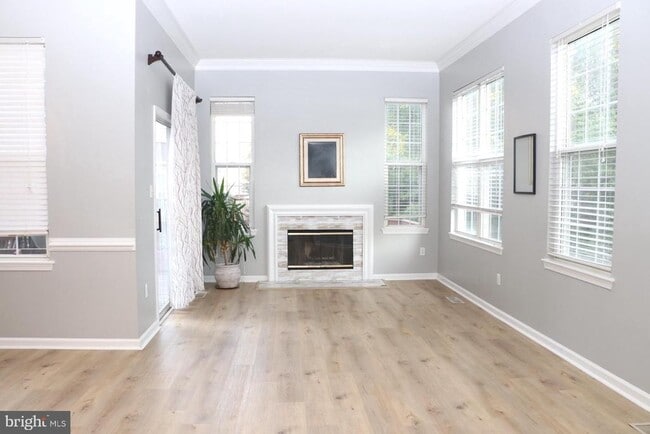 Building Photo - 46740 Graham Cove Square Rental