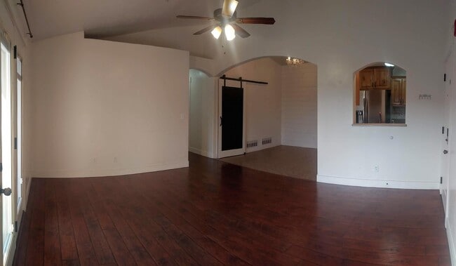 Photo - 1045 S 1700 W