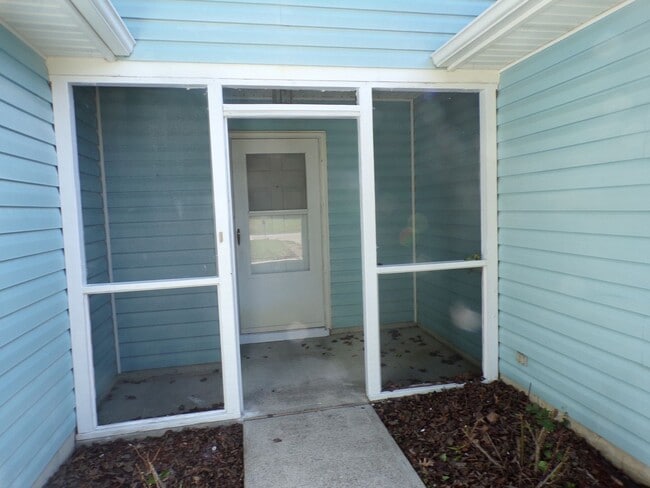 Photo - Lovely 3 Bedroom 2 Full Bathroom with a Bonus Room located in Springdale Acres