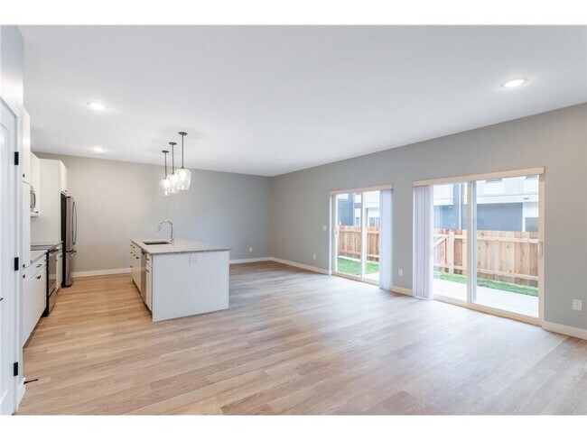 Photo - 15301 103rd Pl N