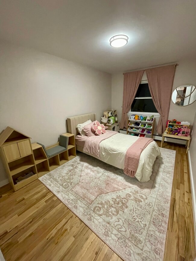 Photo - 229 E 237th St Unit First floor