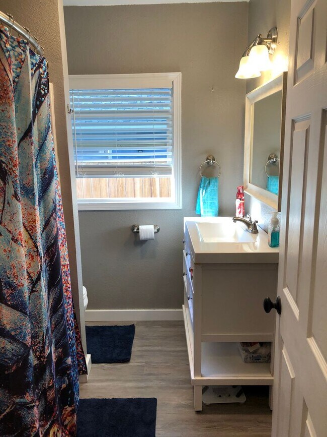 2 Bedroom 1 Bath in The Dalles Rental House Rental in The Dalles, OR