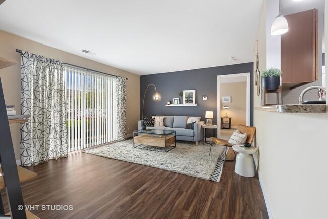 Photo - 37 Kensington Cir Townhome