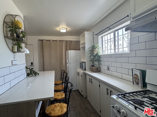 Photo - 11617 Washington Pl