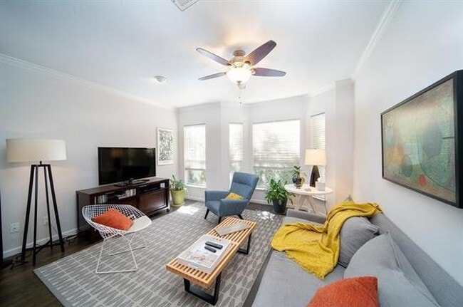 Photo - 2902 State St Condo Unit 11116